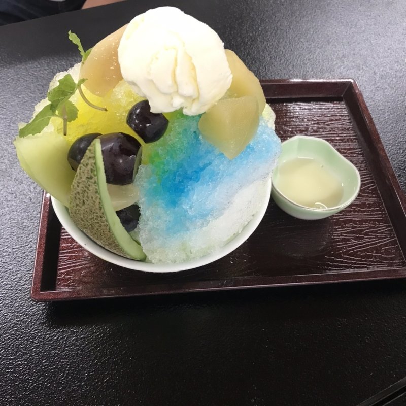 かき氷　きまぐれフルーツ(高尾山薬王院 )