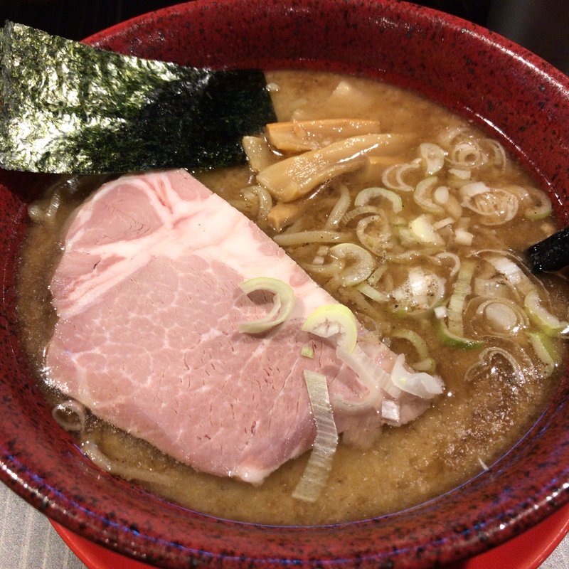白 鶏白湯(とん白ぶし)(らーめん屋本舗　麺龍 )