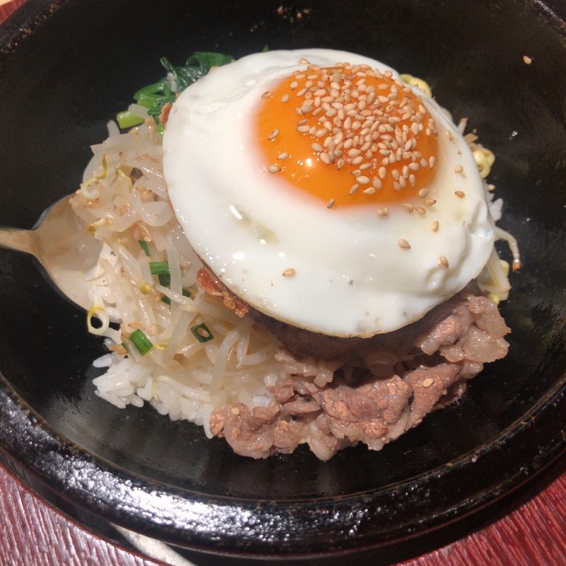 石焼ビビンバ(秋楽苑 )