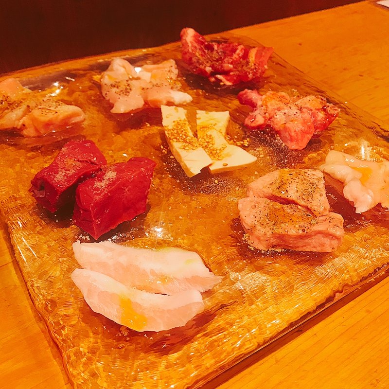 ホルモン9種盛り(小野田商店 学芸大学店)