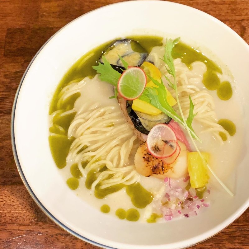 限定　冷やし帆立とココナッツのらーめん(海老丸らーめん)