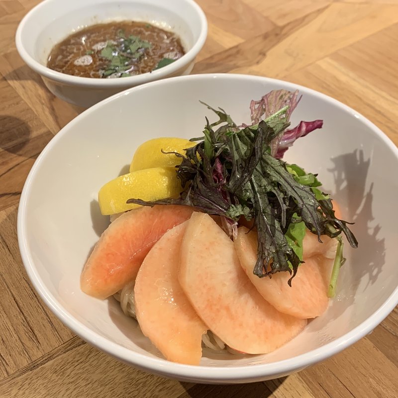 限定　鶏白湯白桃つけ麺(下北澤 Ramen KUWAJIMA)