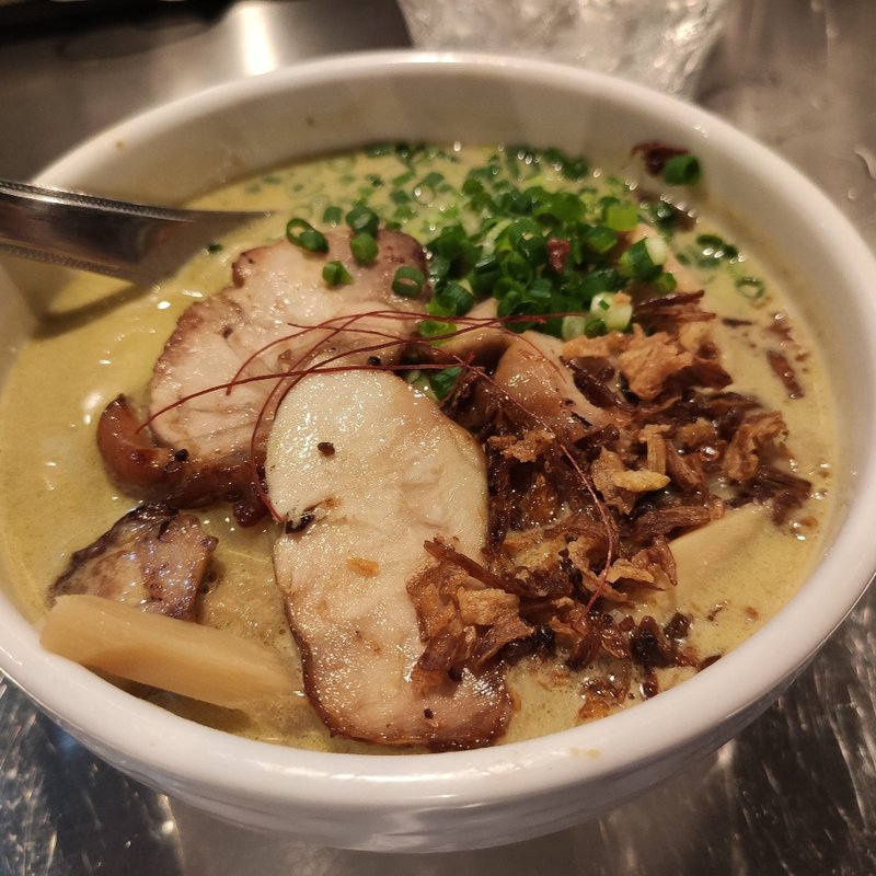 グリーンカレーラーメン（並）(麺屋 桔梗)