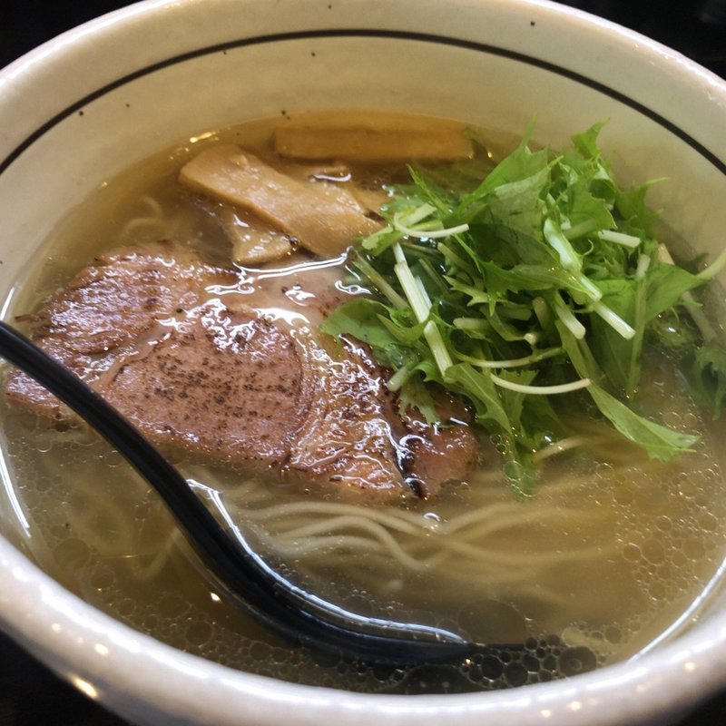 煮干しラーメン(麺処 直久 田町グランパーク店)