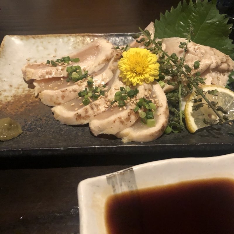 京地鶏のたたき(牡蠣としゅうこと時々かねこ)