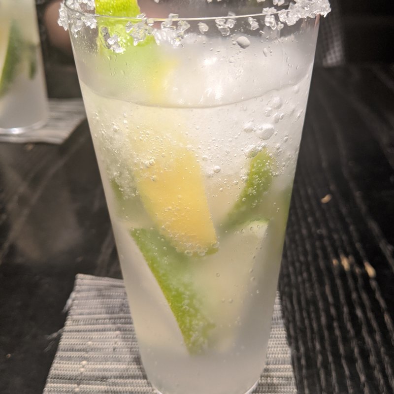 シャリキンレモンサワー(霞町三○一ノ一)