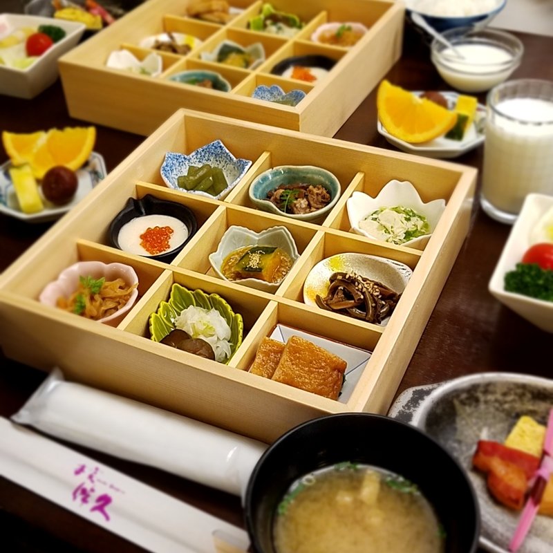 創作和食膳(本家伴久 )