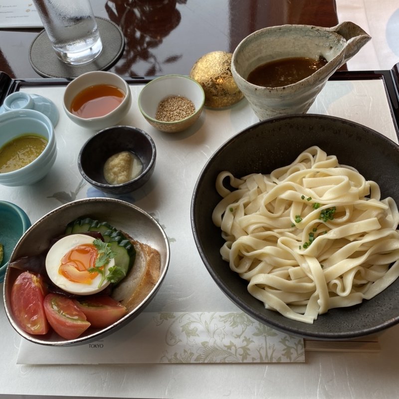 冷やし中華(シャングリ・ラ 東京)