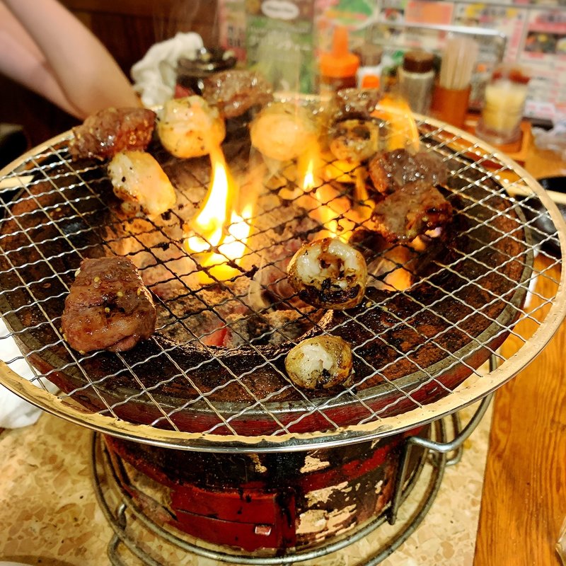 塩マルホルモン(牛繁 学芸大学店)