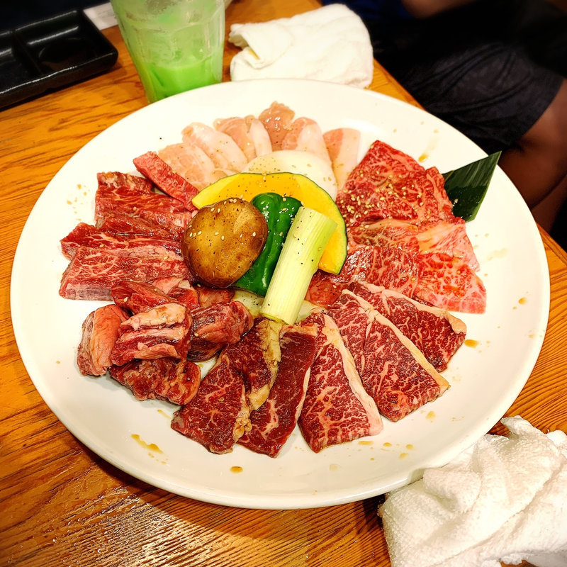 豪華盛合せ(牛繁 学芸大学店)