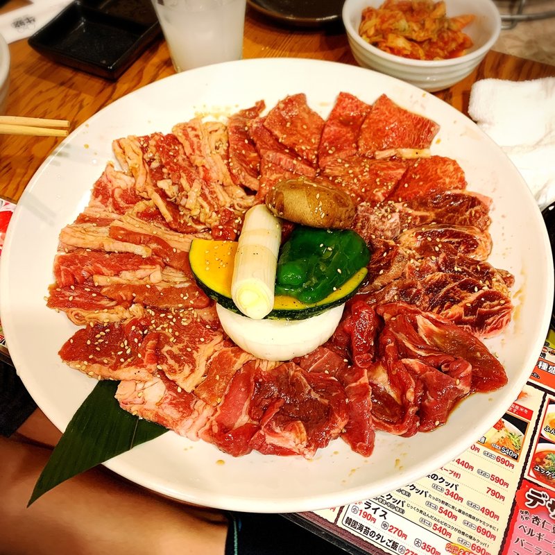 得々盛合せ(牛繁 学芸大学店)