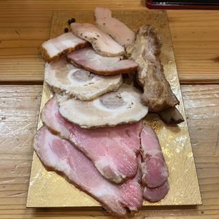 肉祭り(極麺 青二犀 （ゴクメン アオニサイ）)