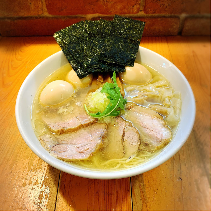 塩特らーめん(ShiNaChiKu亭 （しなちく亭）)