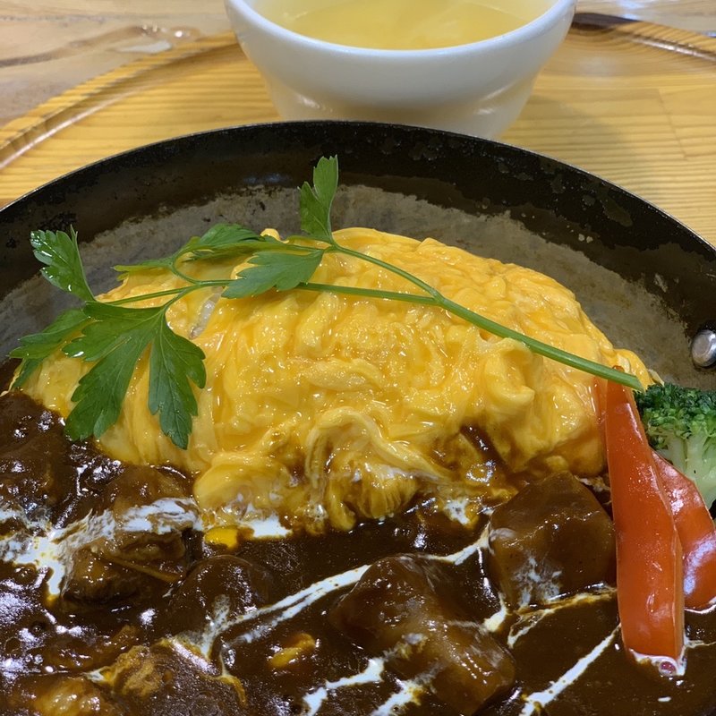 蔵王うみたて卵の煮込みビーフシチュー(たまご舎 蔵王本店 （タマゴヤ）)