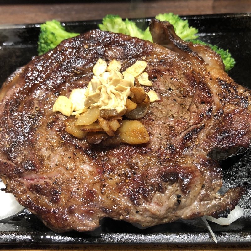 リブステーキ300g(いきなりステーキ ヤエチカ店)