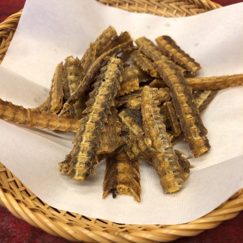 うなぎの骨から揚げ(筑後の味処 富松うなぎ屋 黒田本店)