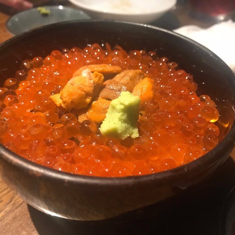 いくら丼(北海料理 古艪帆来（コロポックル）)