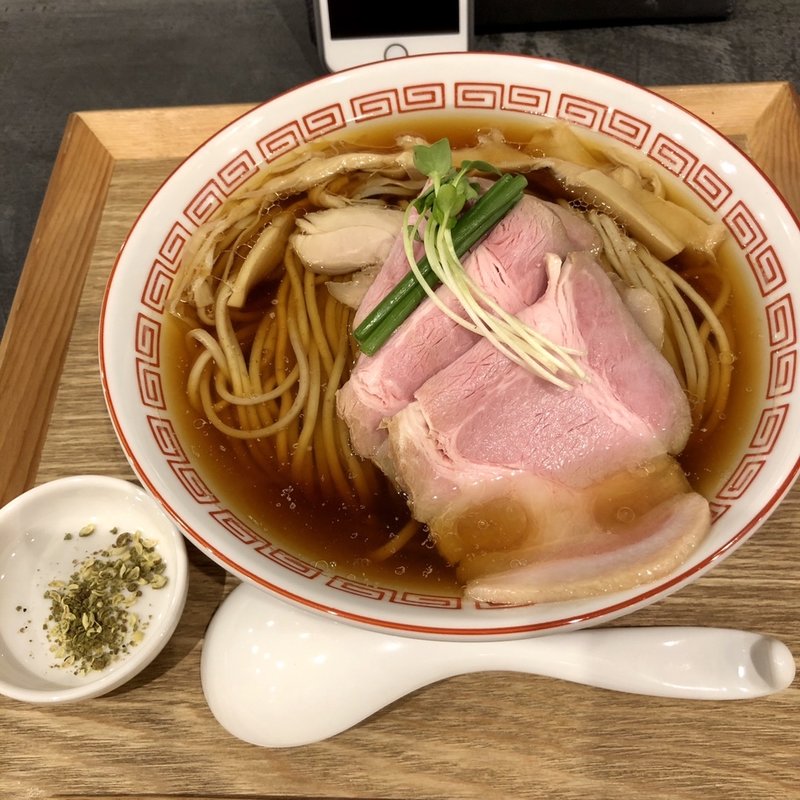 鶏醤油そば新味＋チャーシュー2枚増し(坂本02)