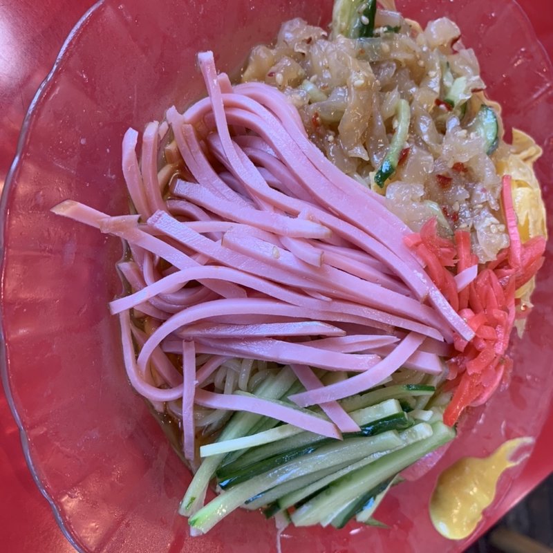 冷やし中華(珍来 紙敷店)