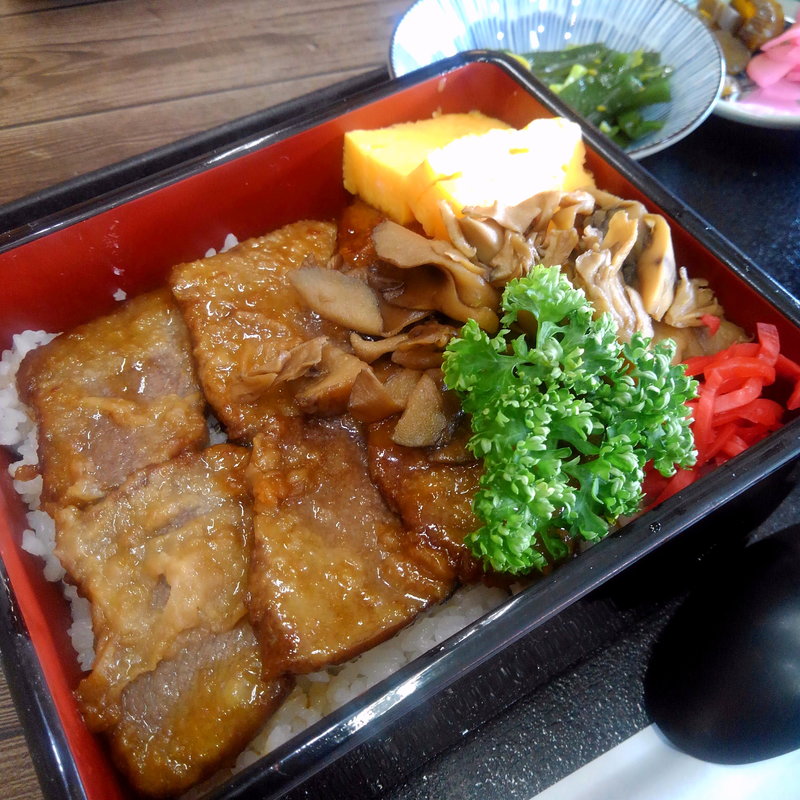 リッチ重(林林館・森の茶屋 )