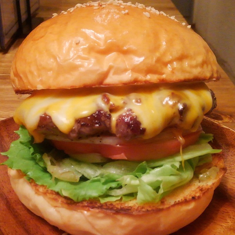CHEDDAR CHEESE BURGER(burger kitchen CHATTY CHATTY)