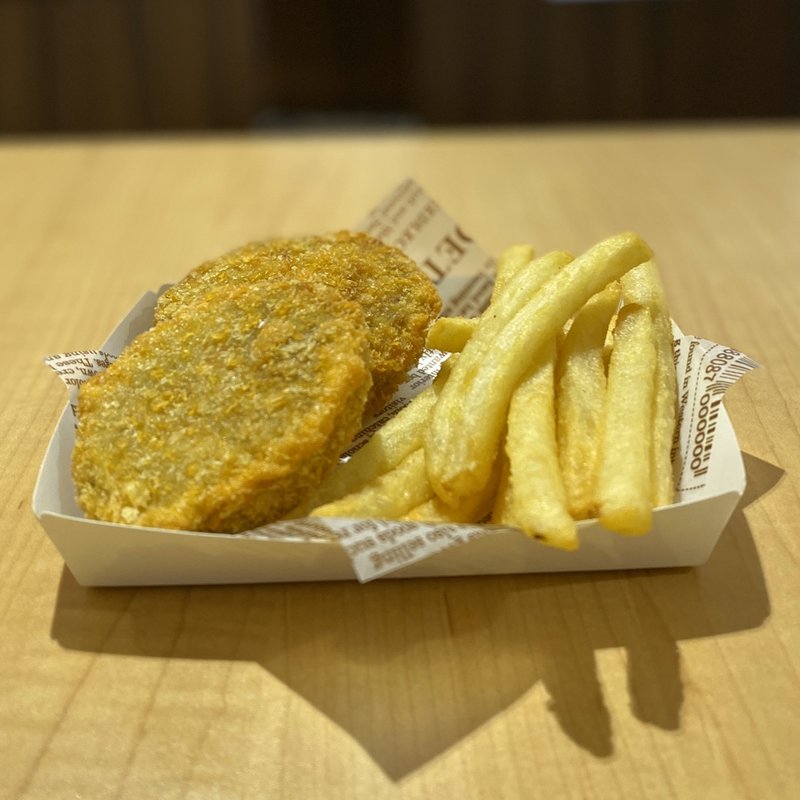 里コロSAURUS(ザウルスキッチン)