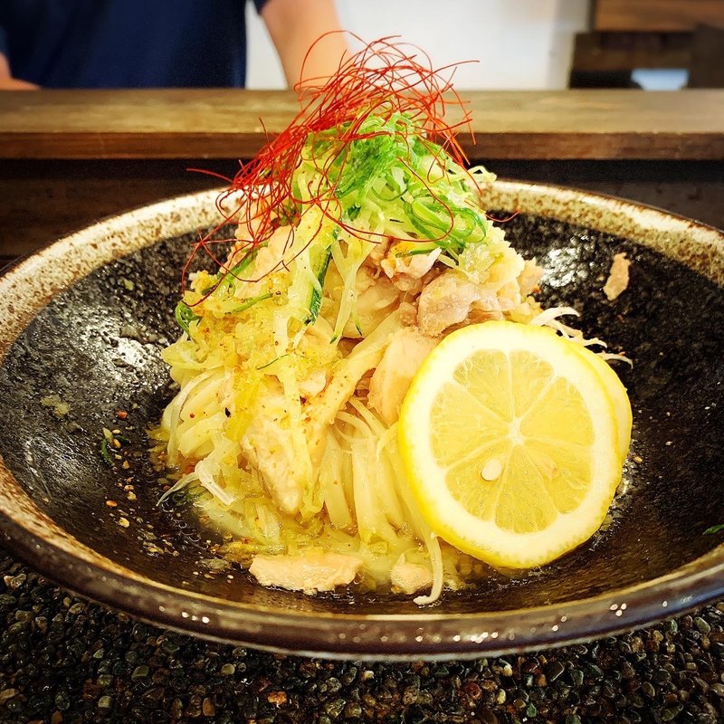 鶏ネギ塩ぶっかけ(饂飩酒場もちこし)