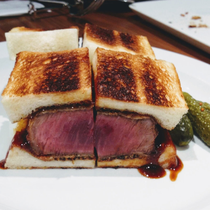 ビフかつサンド(セントル ザ ベーカリー銀座店)