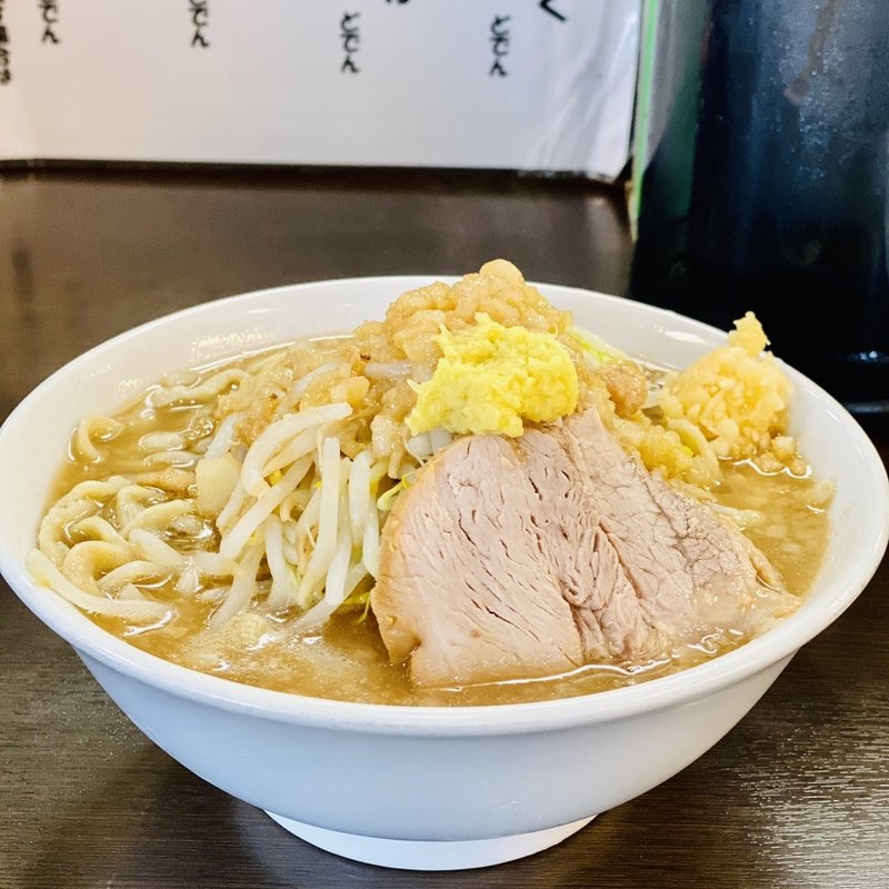 少(ラーメンどでん 大宮西口店)