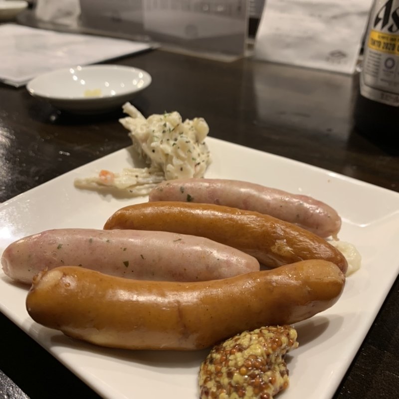 ソーセージ盛り合わせ(野方餃子)