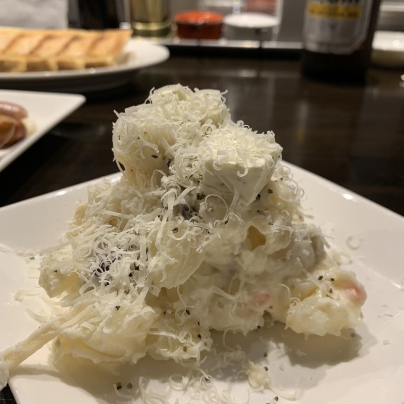 ダブルチーズポテトサラダ(野方餃子)