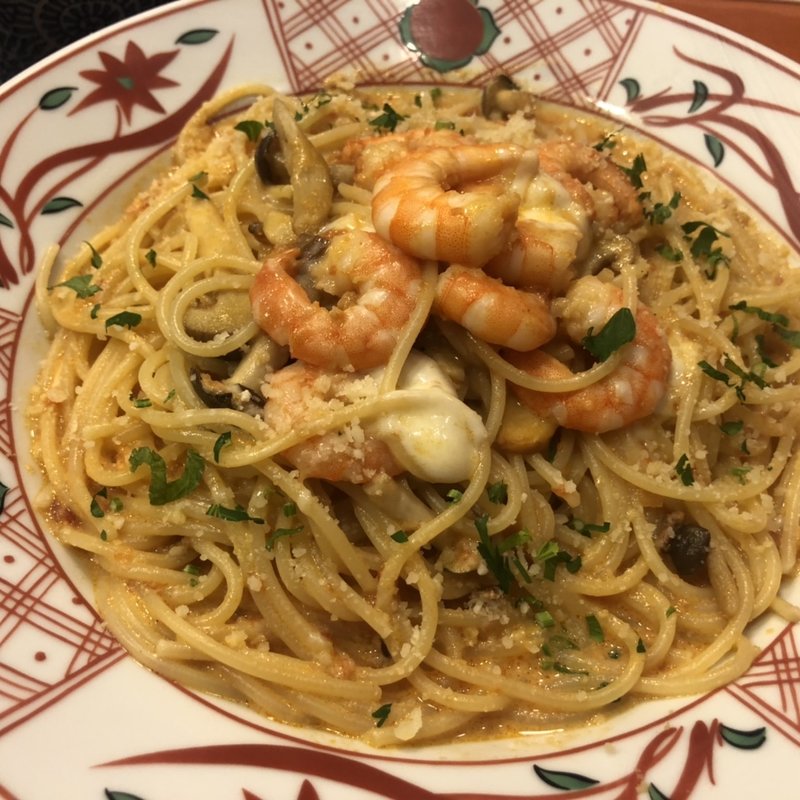 たっぷり海老とモッツァレラチーズのトマトクリーミー(洋麺屋五右衛門 目黒駅前店)