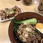 牛肉麺(三商巧福 赤坂店 （サンショウコウフク）)