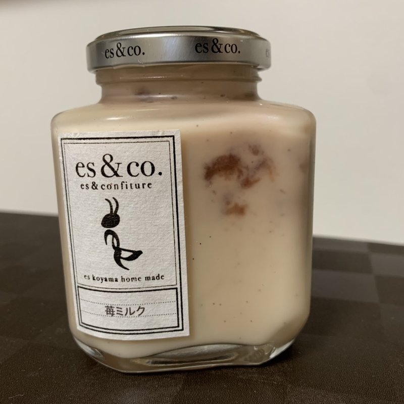 苺ミルク(パティシエ エス コヤマ)