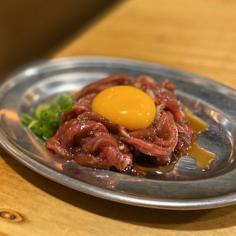 特製タレユッケ(大曽根焼肉 肉の夜市)