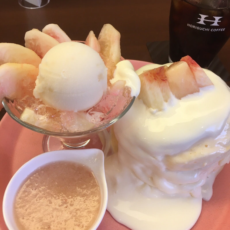 桃パンケーキ(茶香 （チャカ）)