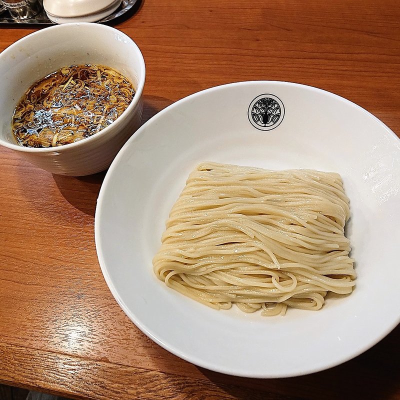 豚醤油つけそば(らぁ麺すぐる)