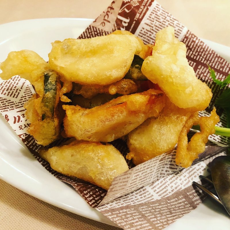 自家製ピクルスのフリット(レッドペッパー 恵比寿店)