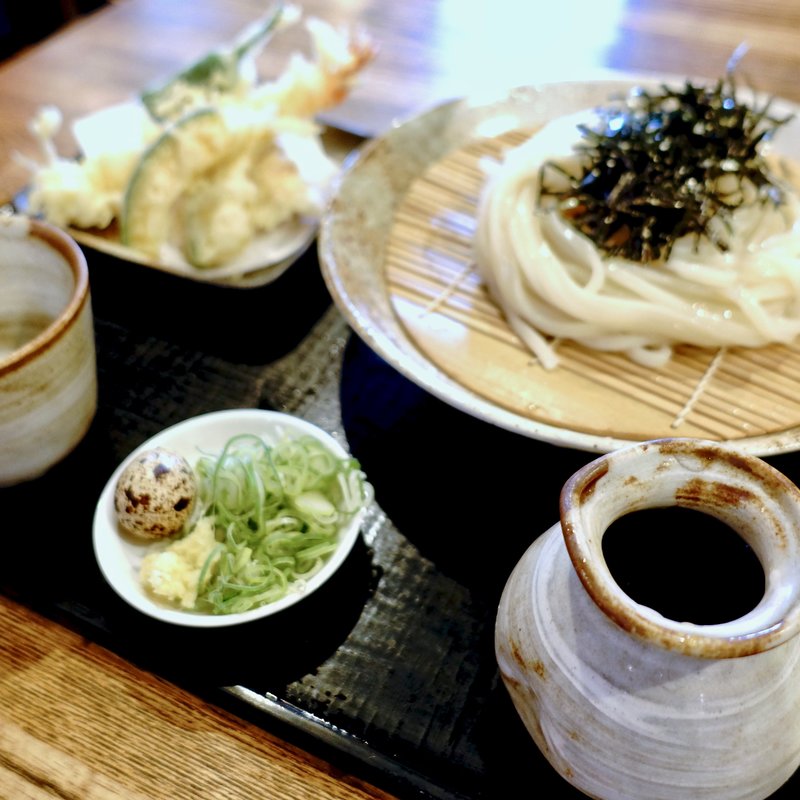 天ぷらざるうどん(うどんばか 平成製麺所)