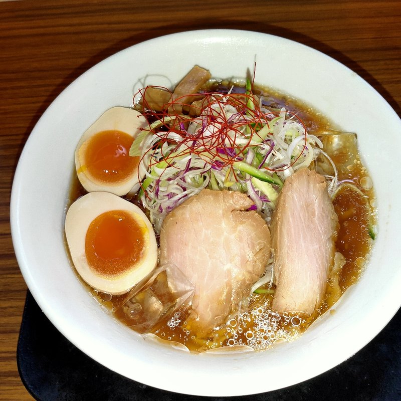 冷やしらーめん醤油（味玉入）(麺や うから家から)
