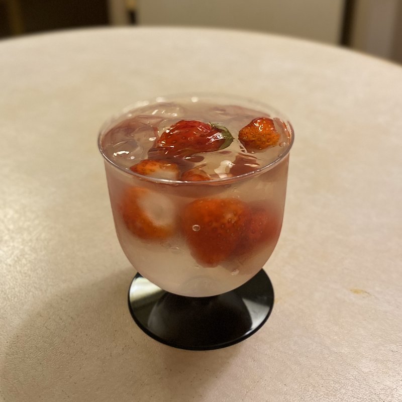 いちご生ゼリー(フルーツのウメダ 福井駅前本店 )