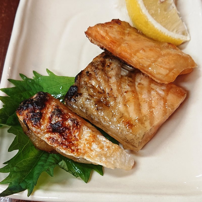 鮭ハラス焼き(日の出酒場)