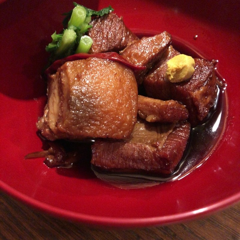 美湯豚の内藤唐辛子角煮(石臼粗挽き 手打そば 大庵)