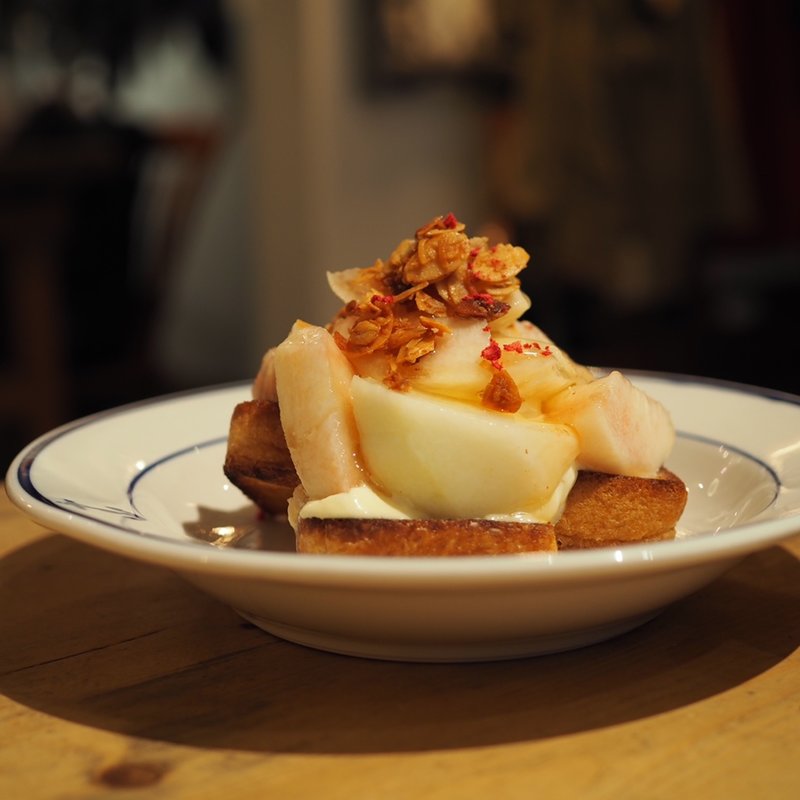 桃のティラミストースト(Hood by Vargas （フッド バイ バーガス　【旧店名】フッドカフェ）)