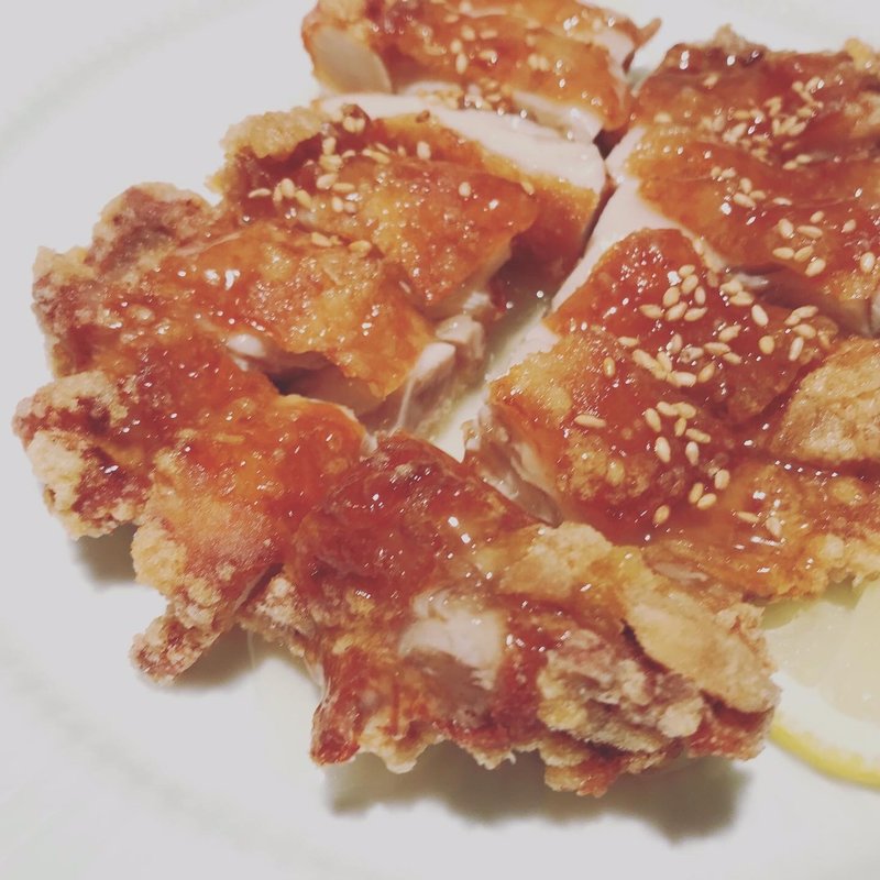 唐揚げのレモンソース(中国料理 桃谷樓 高槻阪急店)