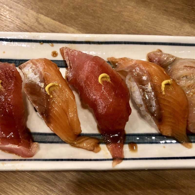 島寿司(磯丸水産 東新宿店)