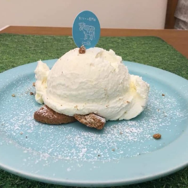 生クリームチーズケーキ(生クリーム専門店 milk  cafe なんばウォーク店)