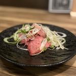 お通し(ニンニクタン)(肉卸直送 焼肉 たいが 近鉄四日市駅前店)