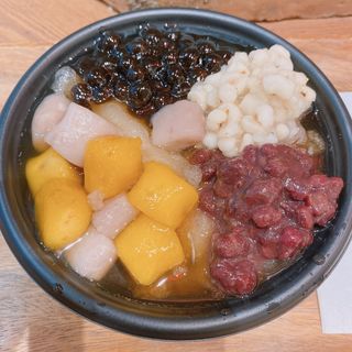 芋圓 豆満足(台湾甜商店 神戸三宮さんちか店)