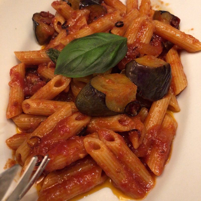 アラビアータペンネ(PIZZA SALVATORE CUOMO サブナード)